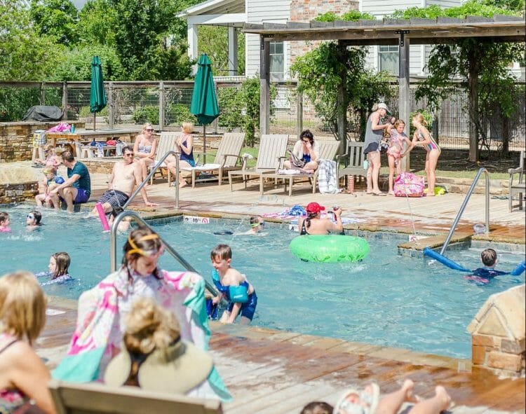 valley park pool